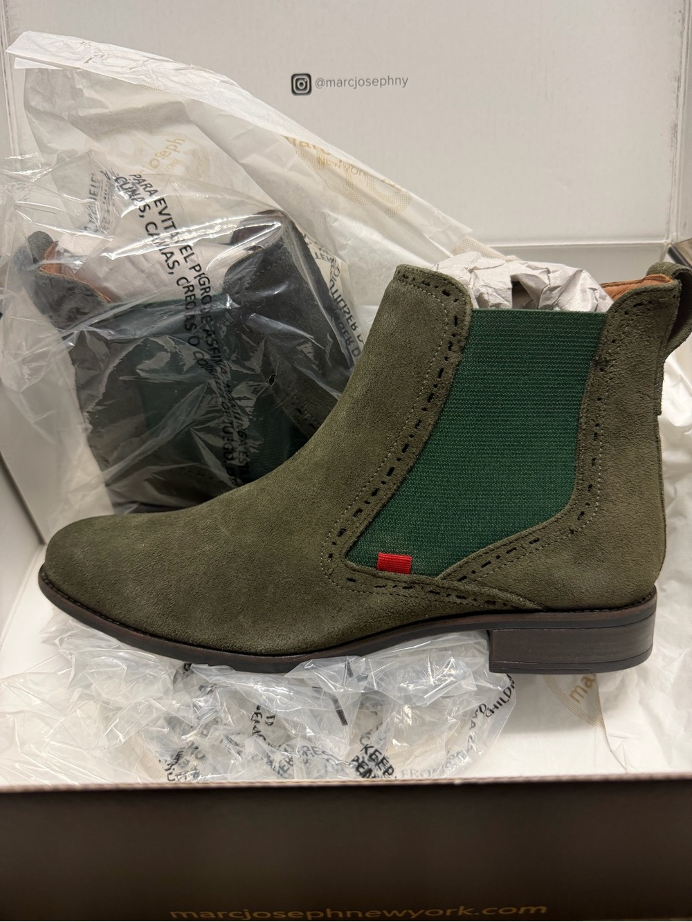 NWT Marc Joseph boots SIZE 8.5